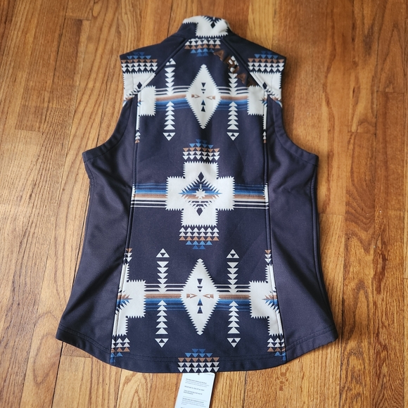 Ariat Soft Shell Concealed to Carry Aztec Print Vest - Picture 2 of 9